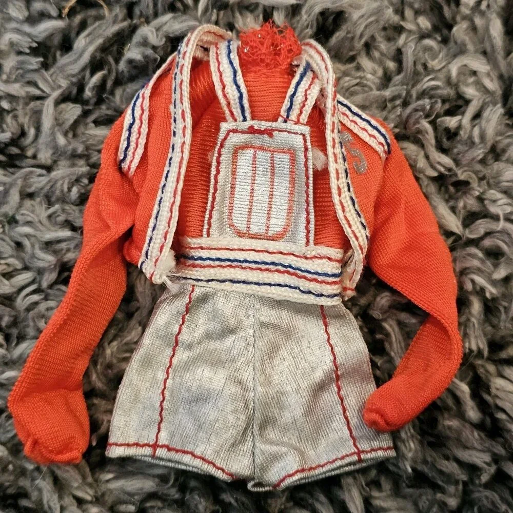 Mattel Barbie 1979 Star Teen‎ Doll Disco Ready Superstar Jacket & Jumper Vintage